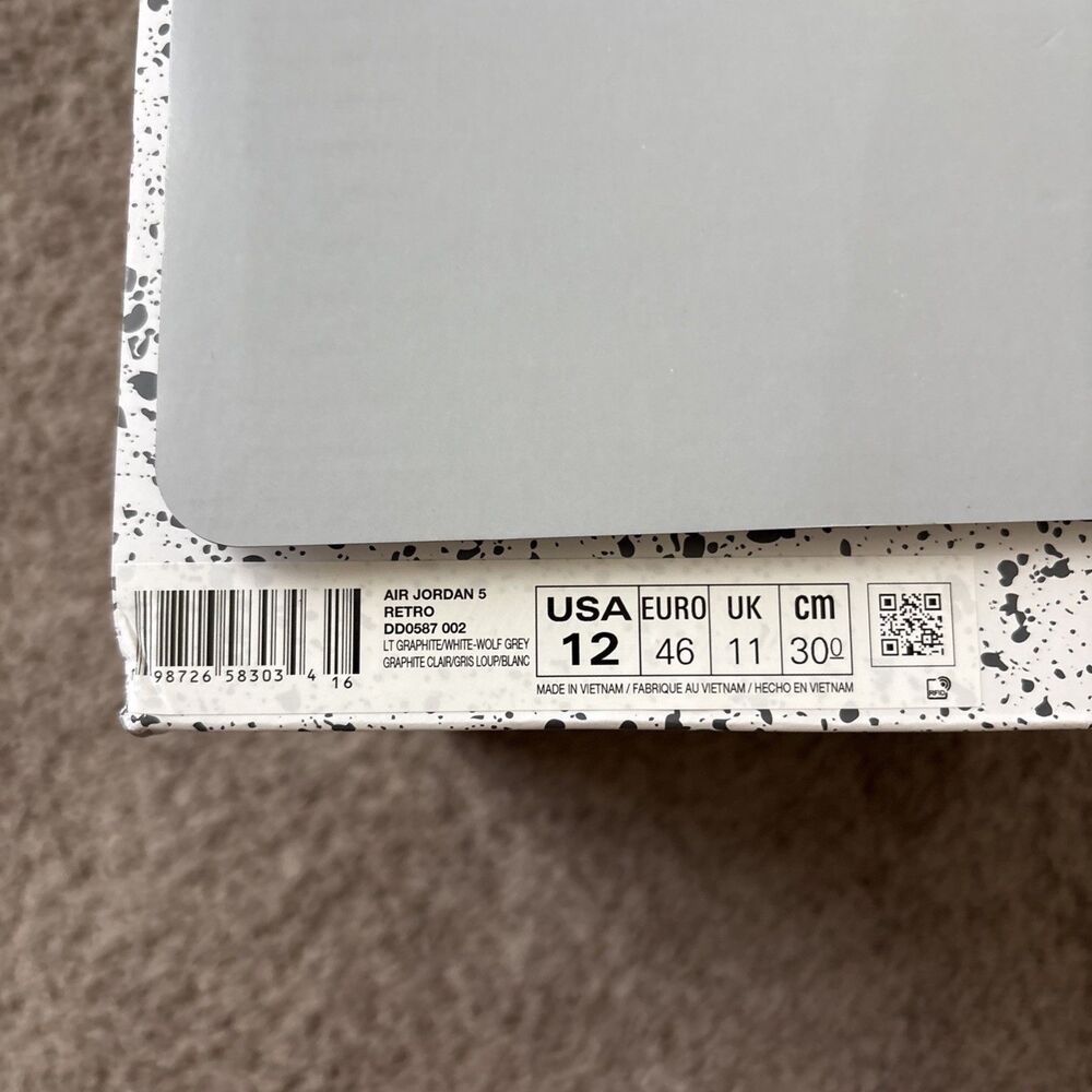 Nike Air Jordan 5 Retro Wolf Grey 2026 Size 12 Men Basketball DD0587-002 New - Picture 6 of 6